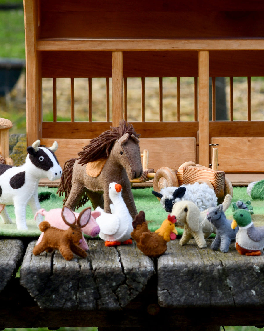 Tara Treasures | Felt Play Toys, Farm Animal Set (10pc)