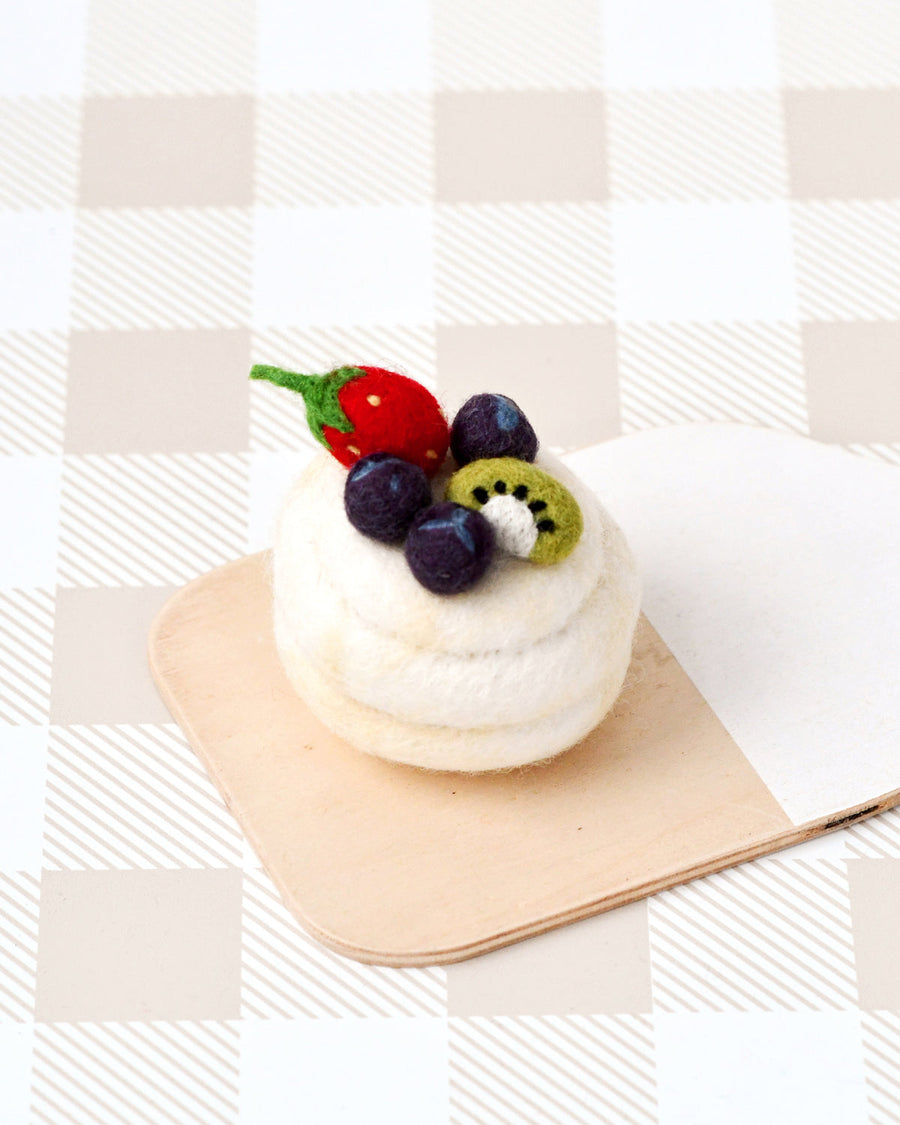 Tara Treasures | Felt Play Food, Pavlova Meringue Dessert