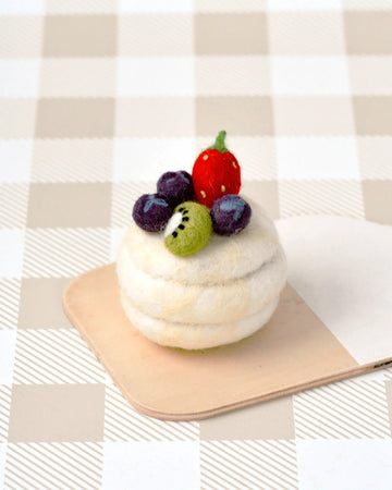 Tara Treasures | Felt Play Food, Pavlova Meringue Dessert