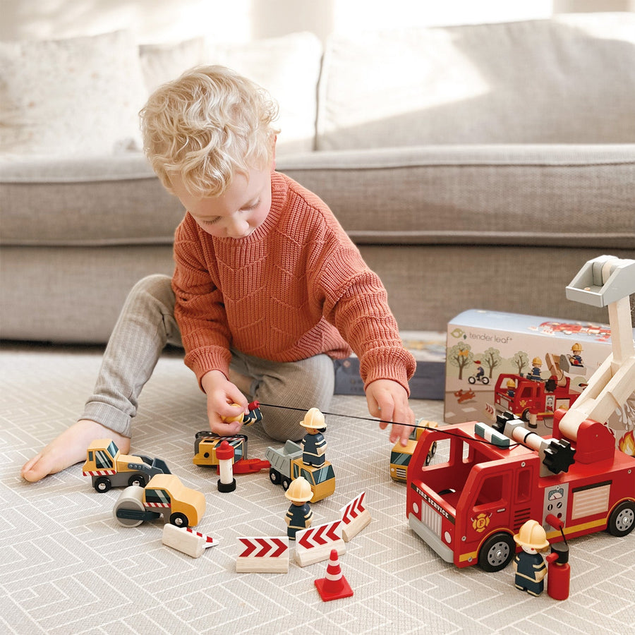 Tender Leaf Toys | Fire Engine