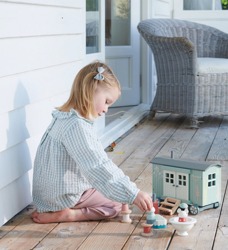 Tender Leaf Toys | Secret Meadow Shepherd’s Hut