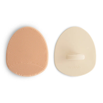 Mushie | Cradle Cap Brush (Set of 2), Blush/Shifting Sand